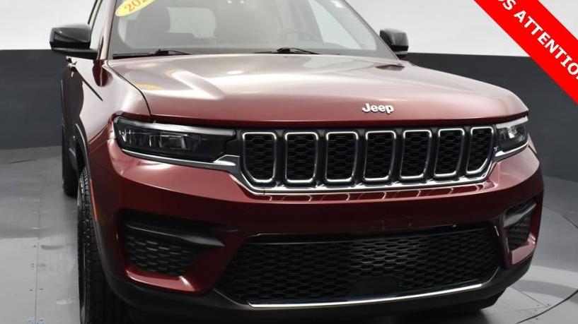 JEEP GRAND CHEROKEE 2023 1C4RJHAG2PC640735 image